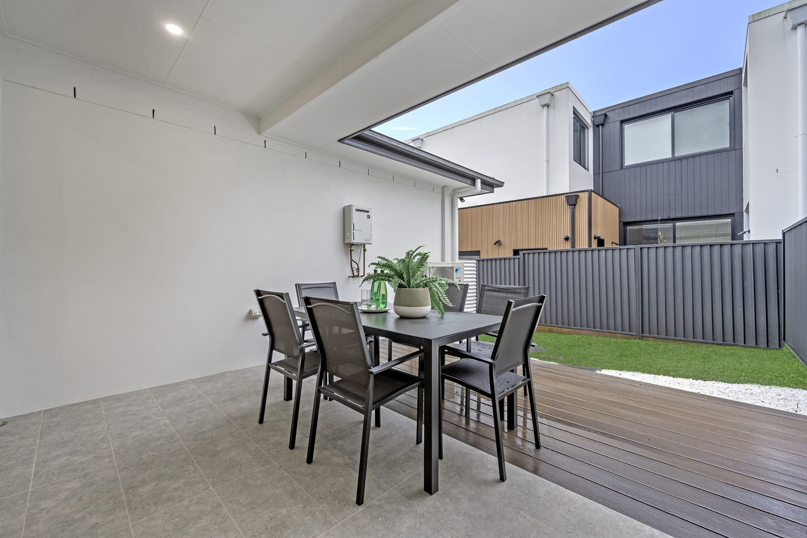 1P0057-Eastwood-2025-08-21-140538-21