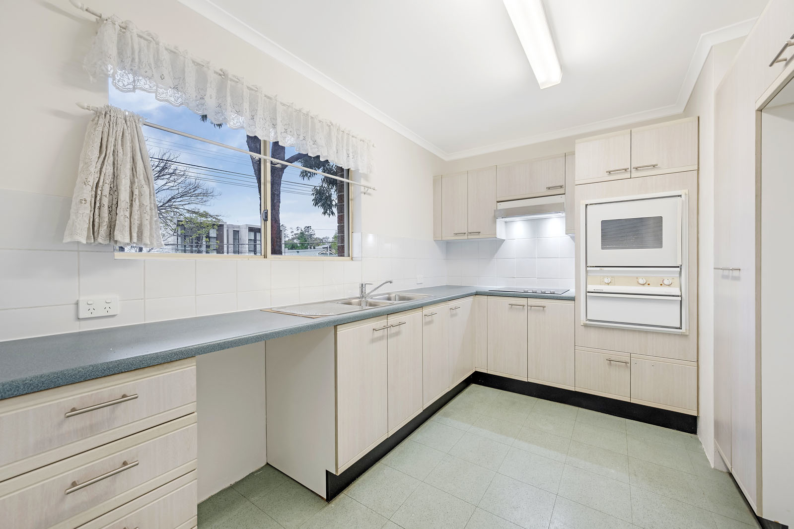 1P0058-Eastwood-2025-08-22-113353-2