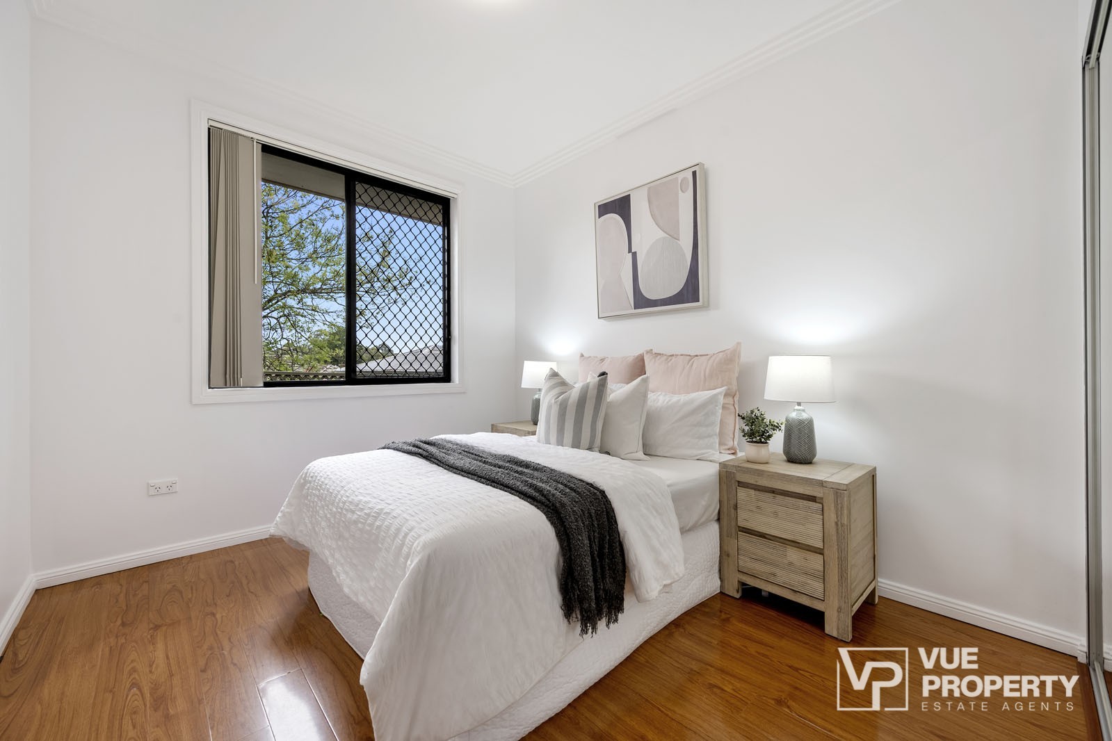 1P0051-Eastwood-2025-10-14-140931-12