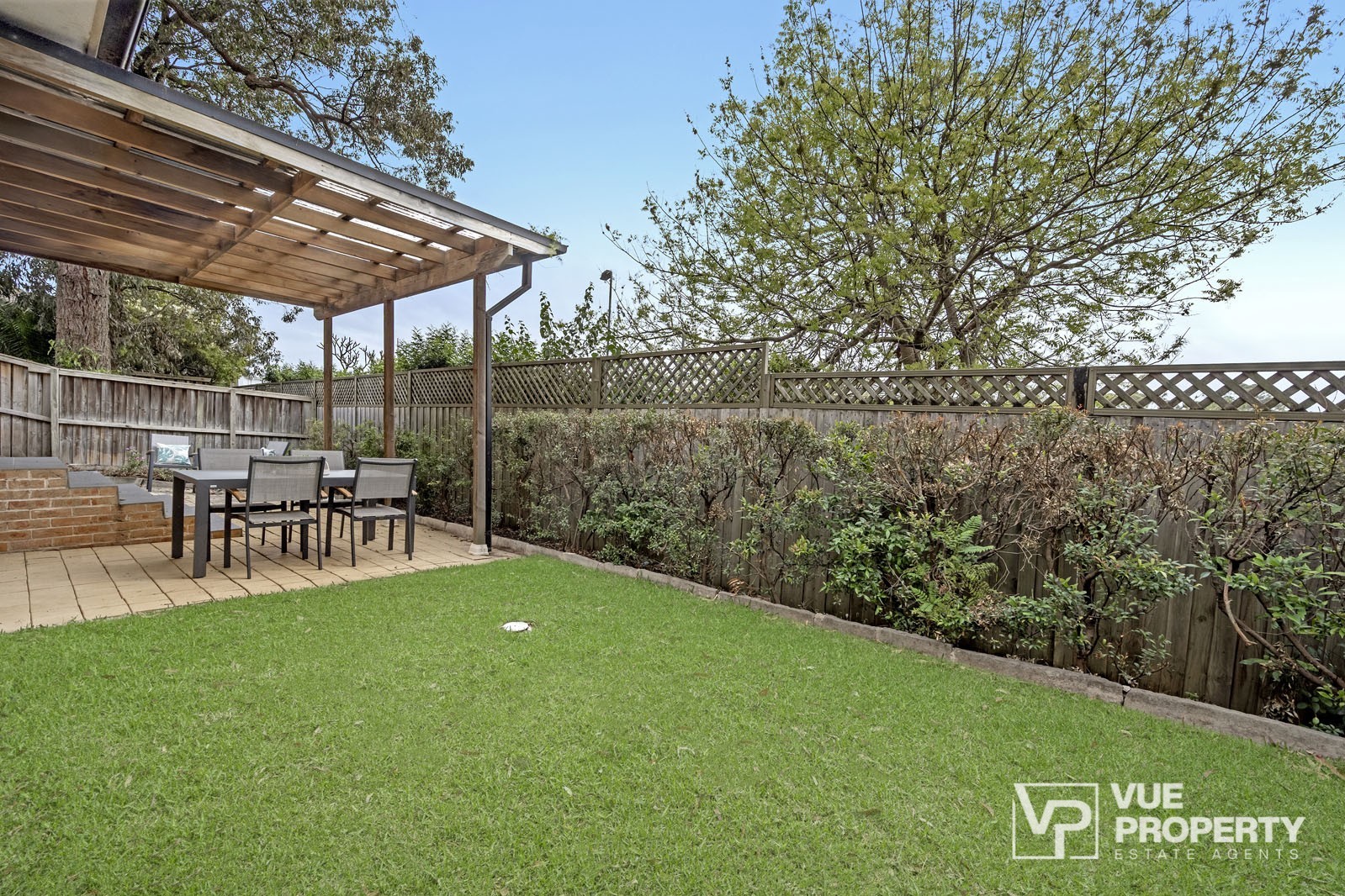 1P0051-Eastwood-2025-10-14-140931-15