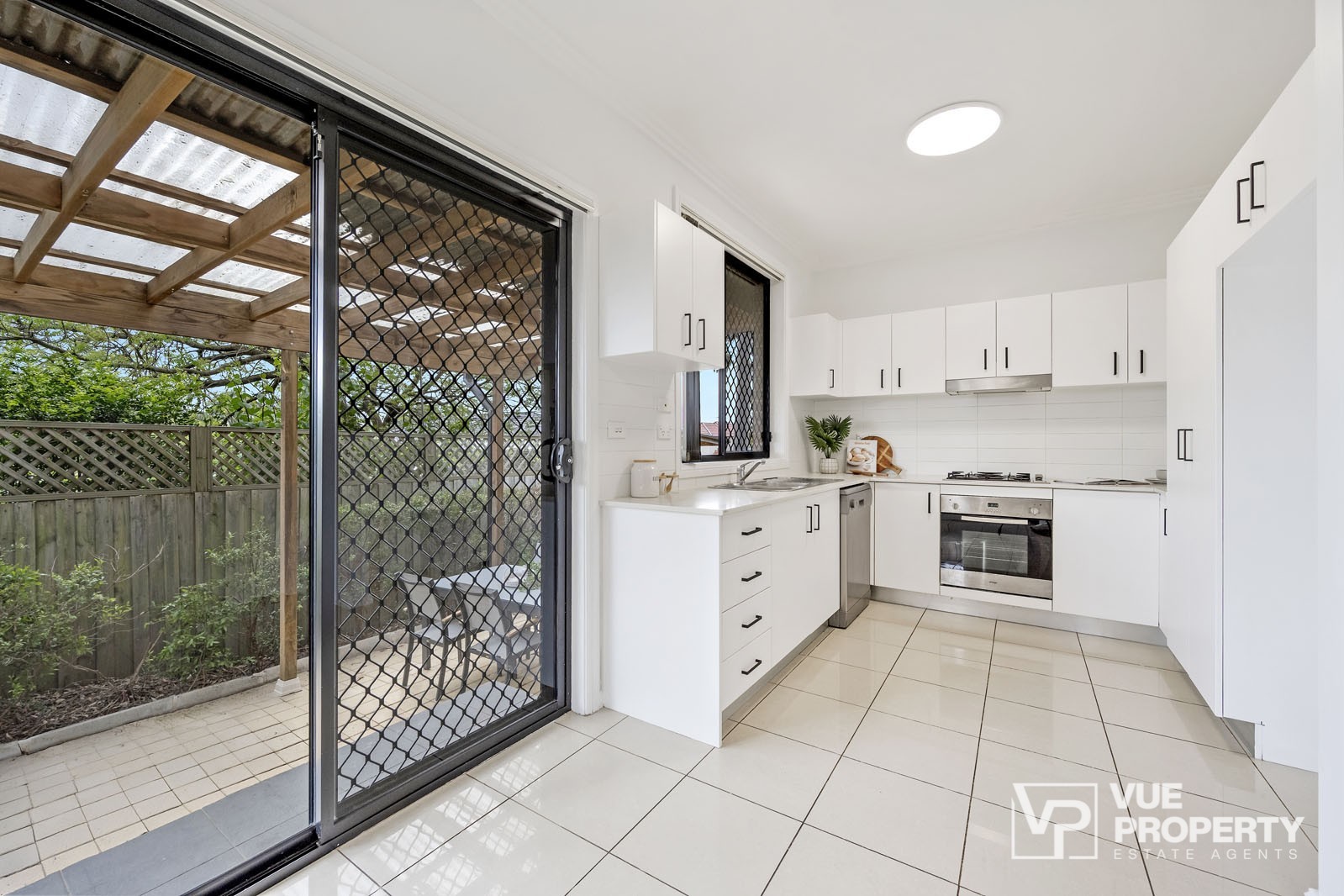 1P0051-Eastwood-2025-10-14-140931-5