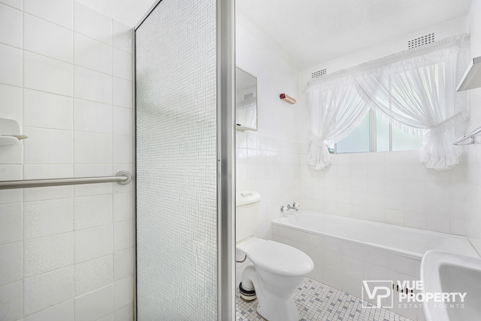 1P0105-Epping-2025-10-21-143503-5