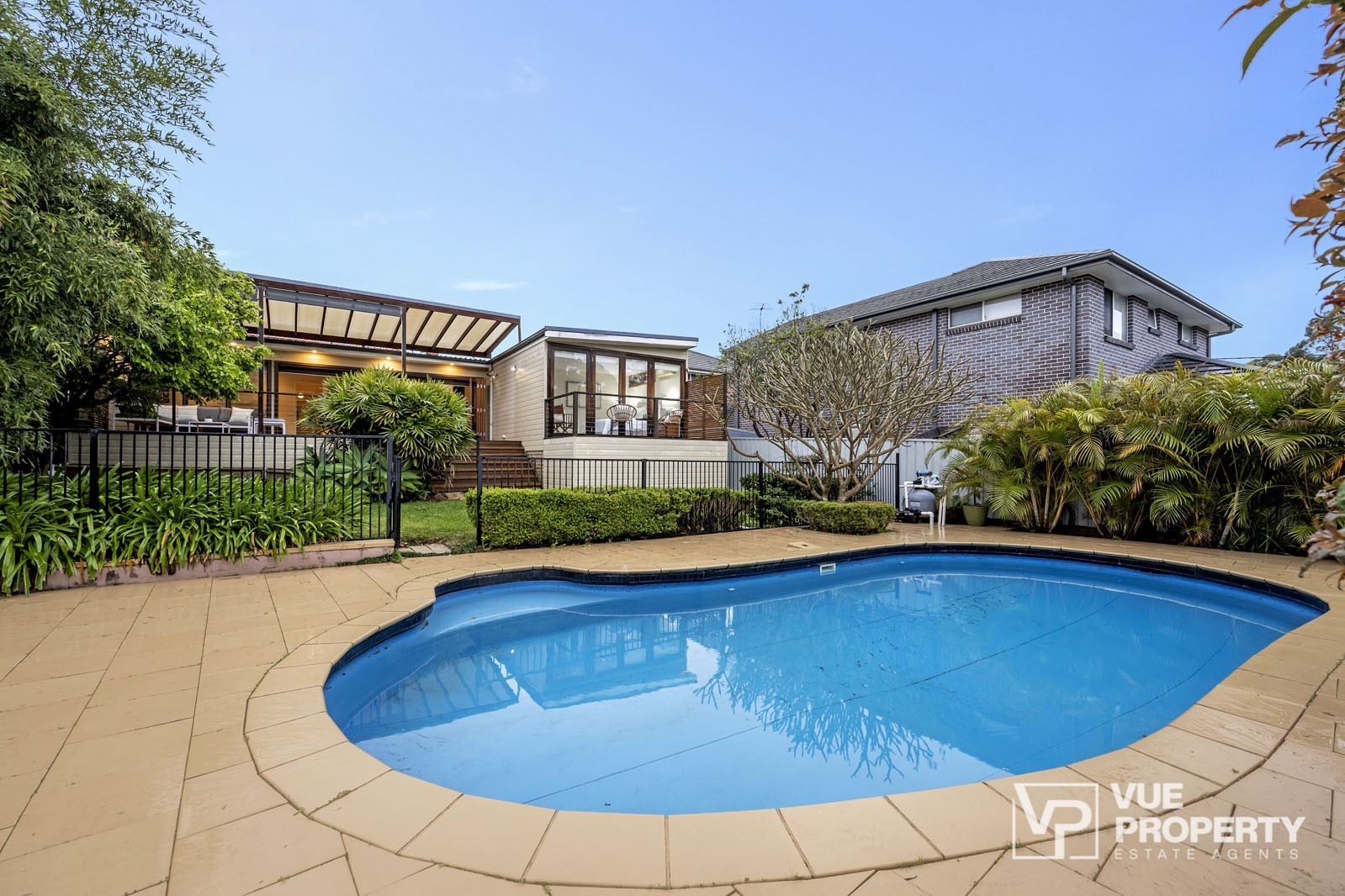 1P0061-Eastwood-2025-09-11-154256-22