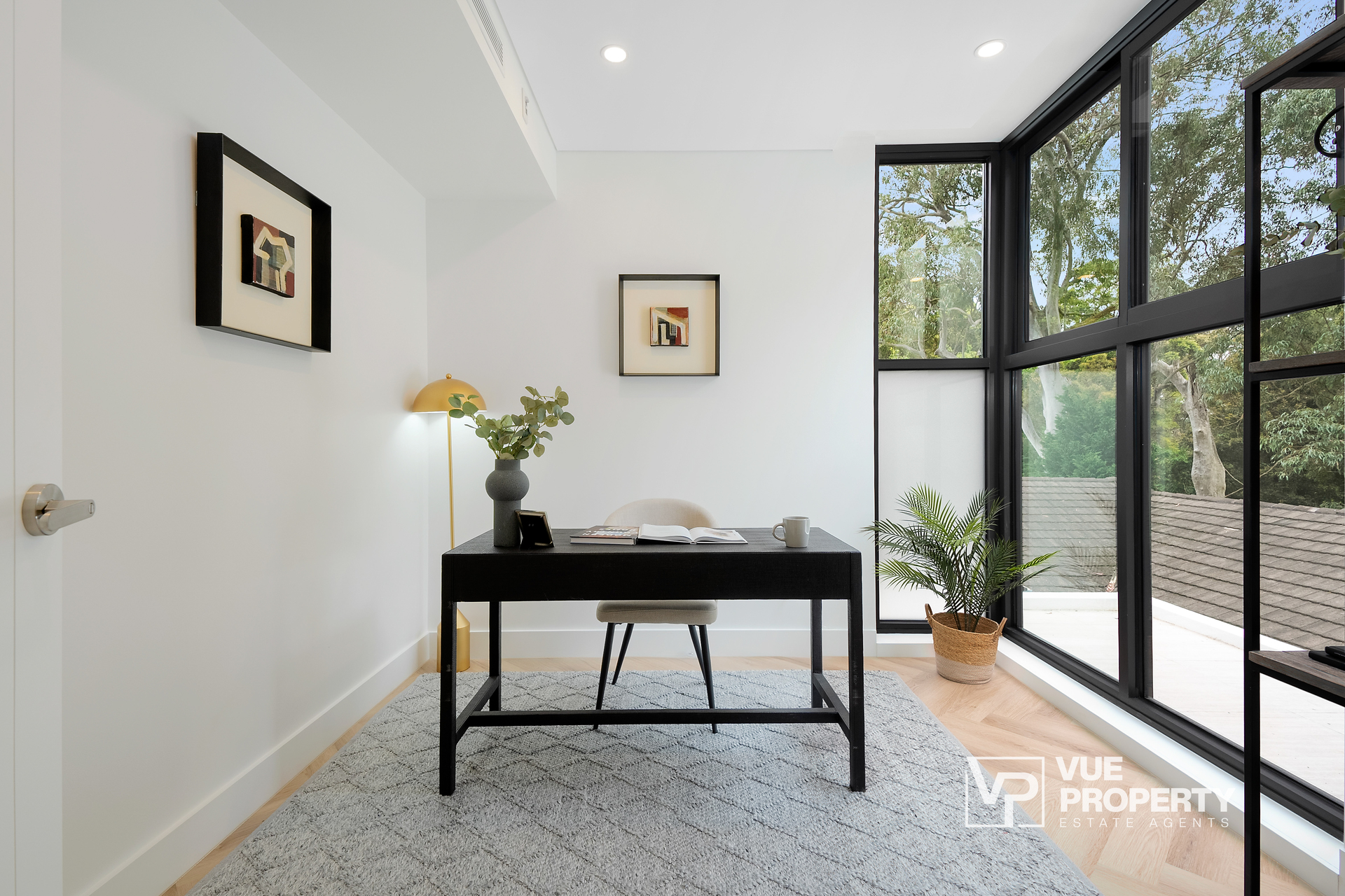 1P0082-Eastwood-2025-10-09-090736-15