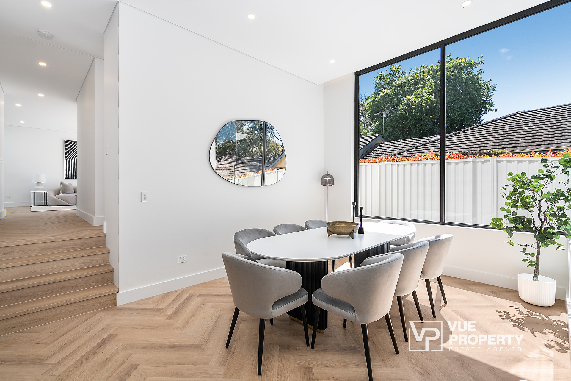 1P0082-Eastwood-2025-10-09-090736-4