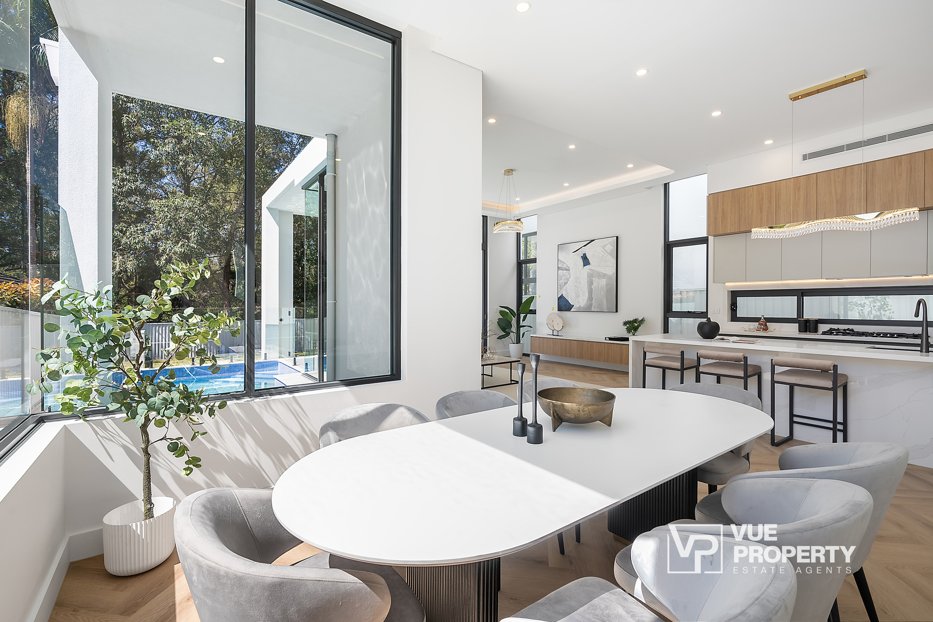 1P0082-Eastwood-2025-10-09-090736-7