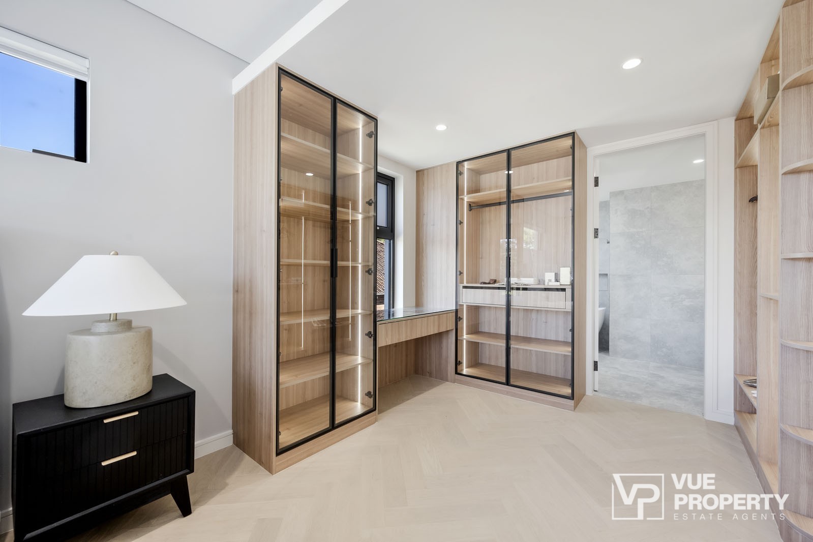 1P0086-Eastwood-2025-10-03-153007-16