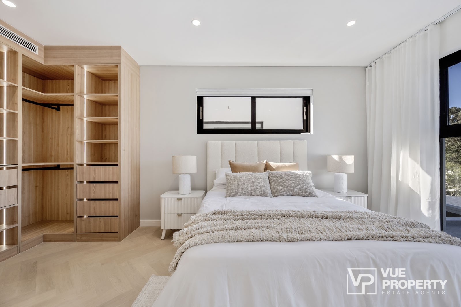 1P0086-Eastwood-2025-10-03-153007-21