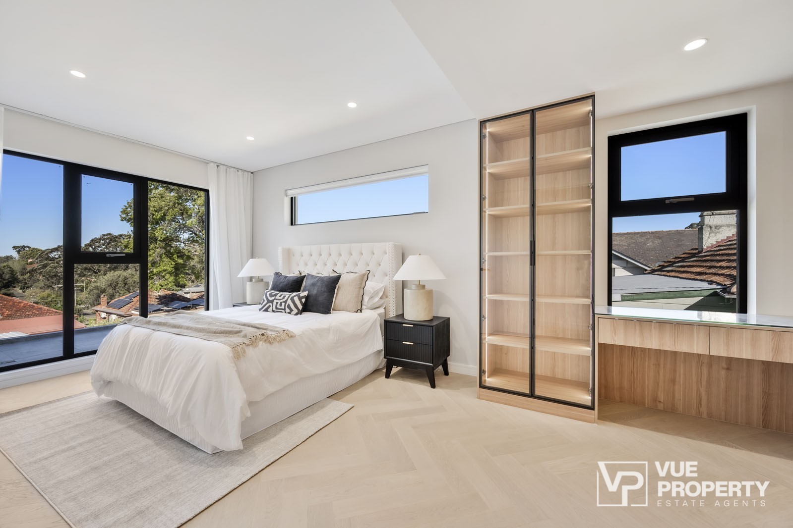 1P0086-Eastwood-2025-10-03-153007-22