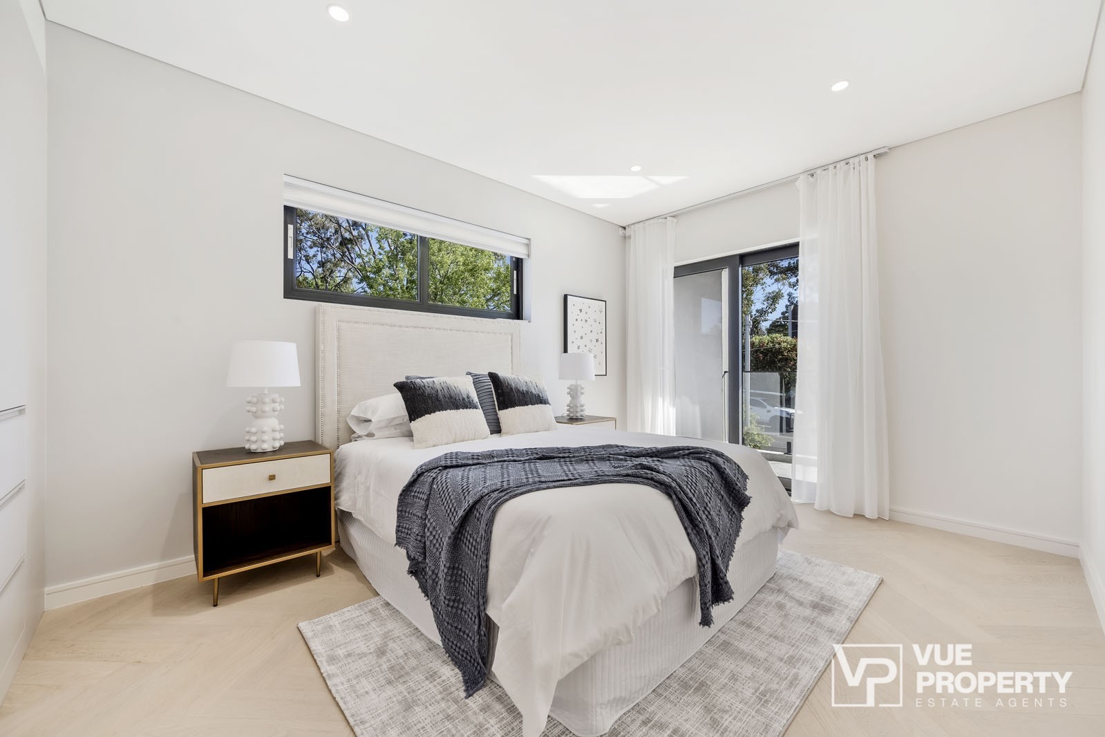 1P0086-Eastwood-2025-10-03-153007-25