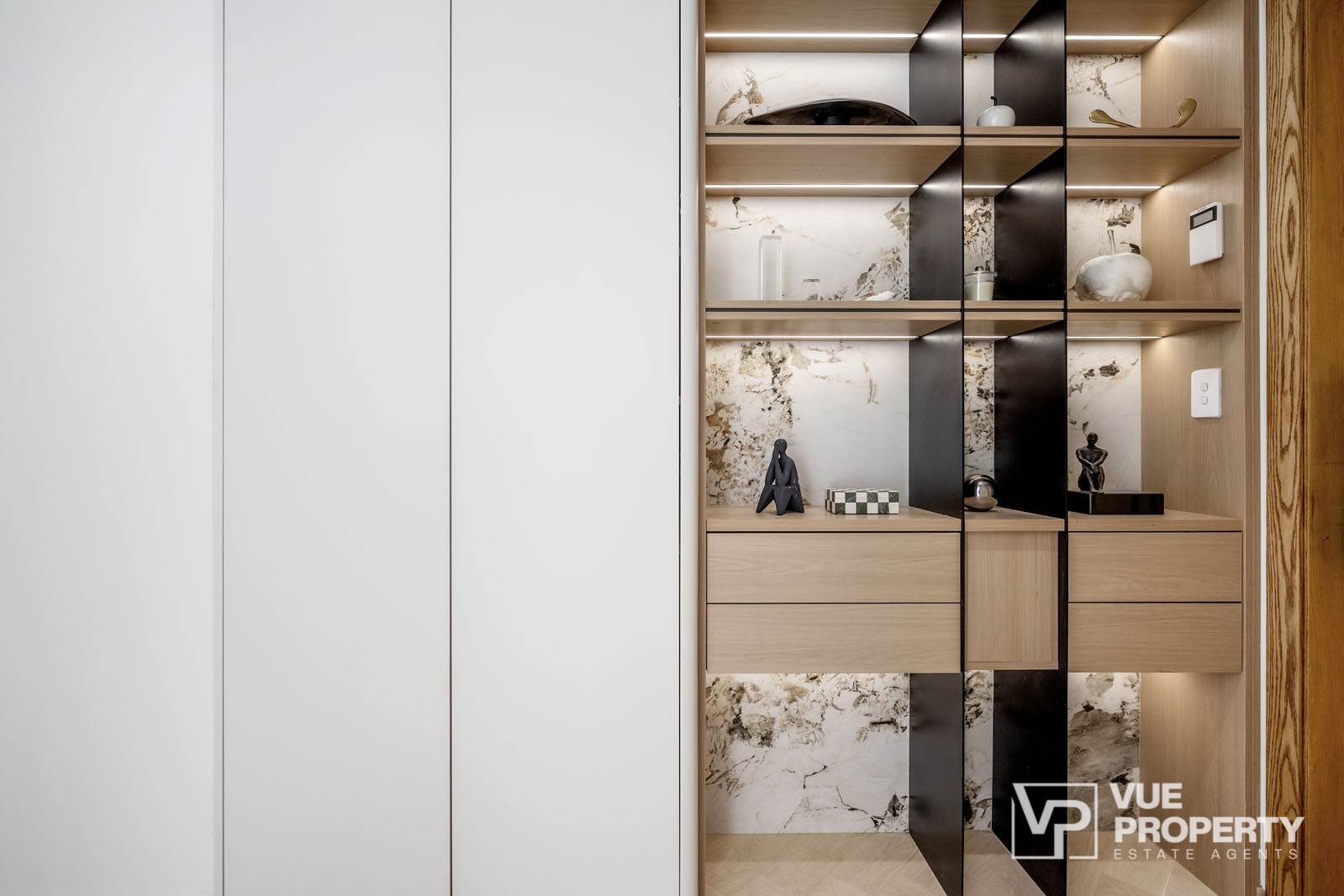 1P0086-Eastwood-2025-10-03-153007-27