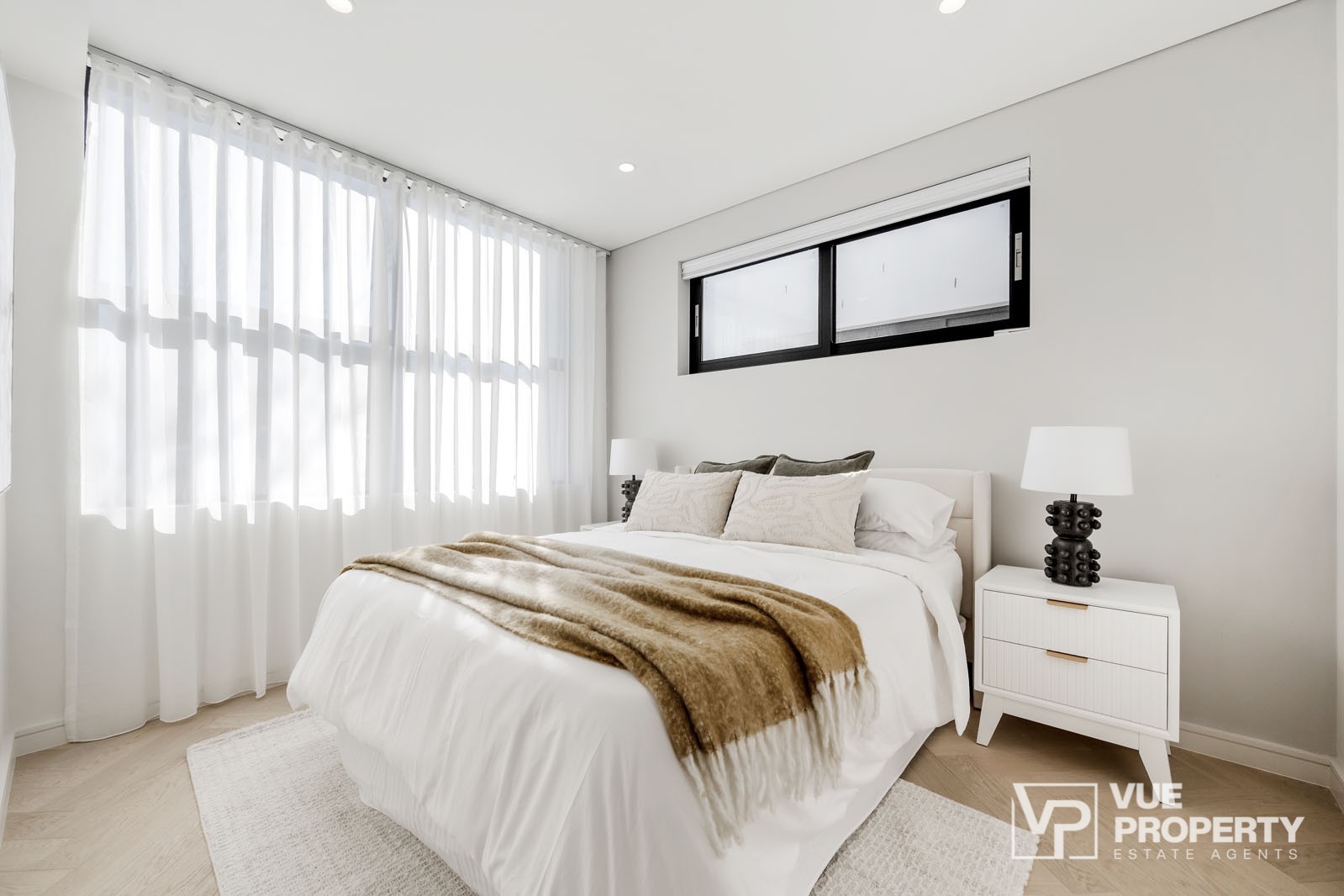 1P0086-Eastwood-2025-10-03-153007-28