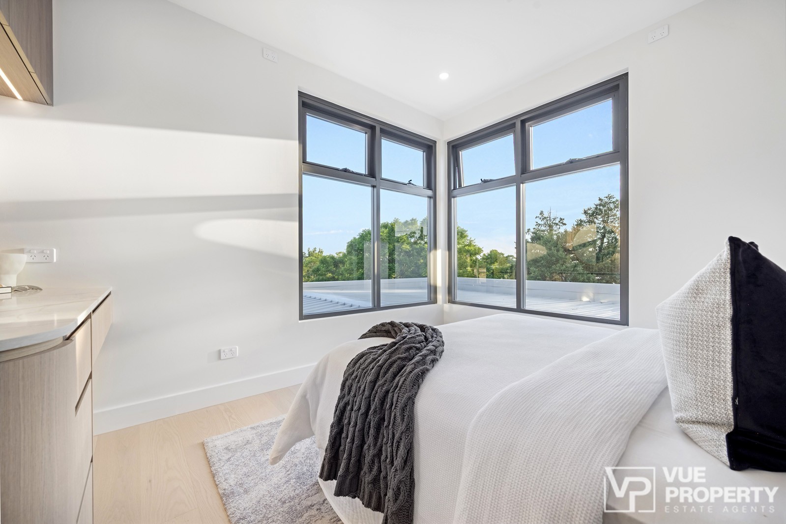 1P0171-Eastwood-2026-02-12-143948-25