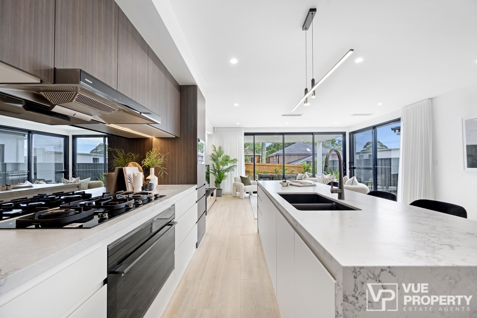 1P0204-Eastwood-2026-03-04-165445-4