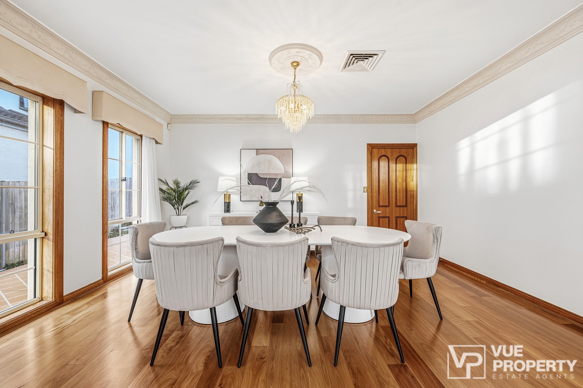 1P0262-Eastwood-2026-04-23-171529-11