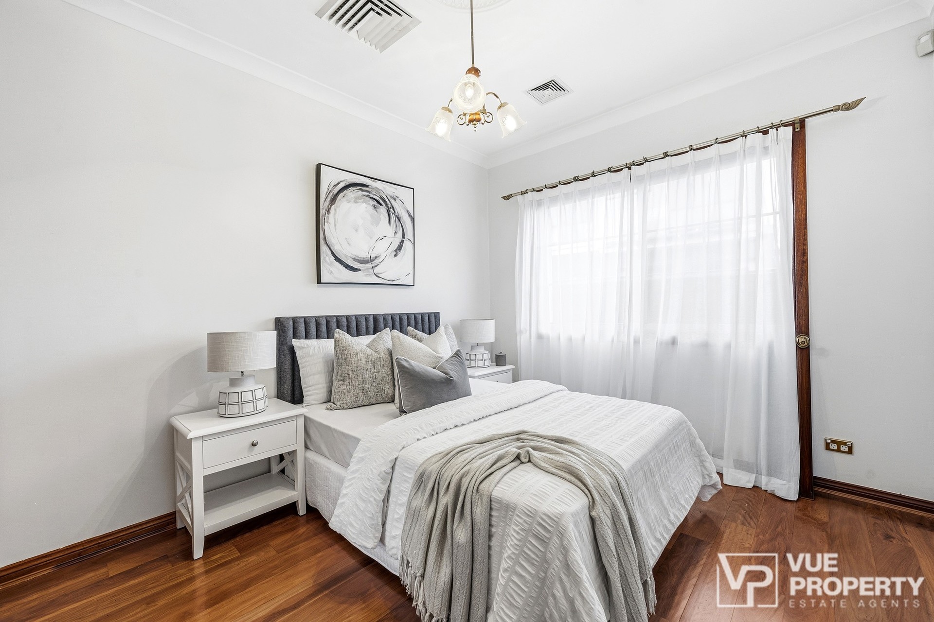1P0262-Eastwood-2026-04-23-171529-21