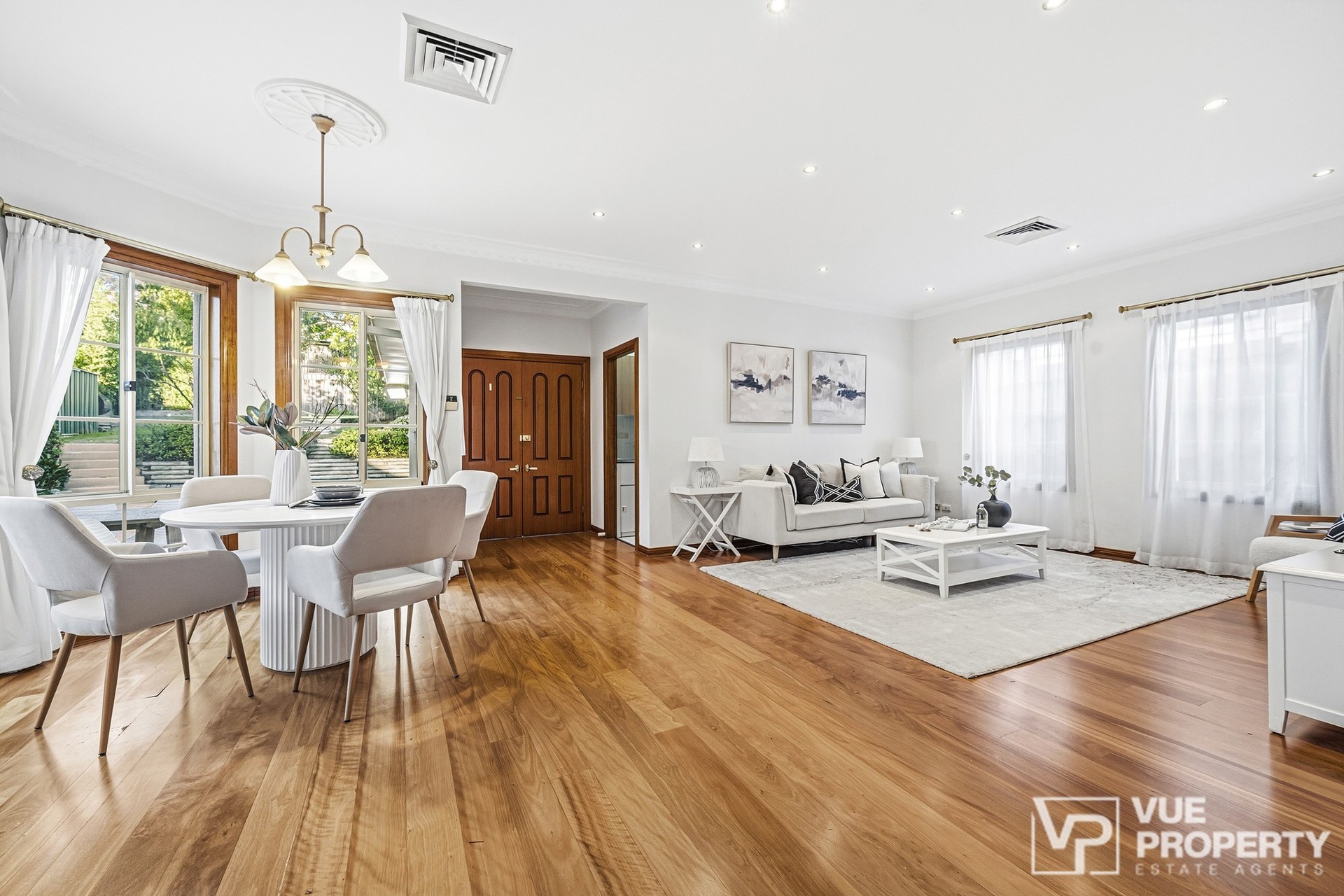 1P0262-Eastwood-2026-04-23-171529-9