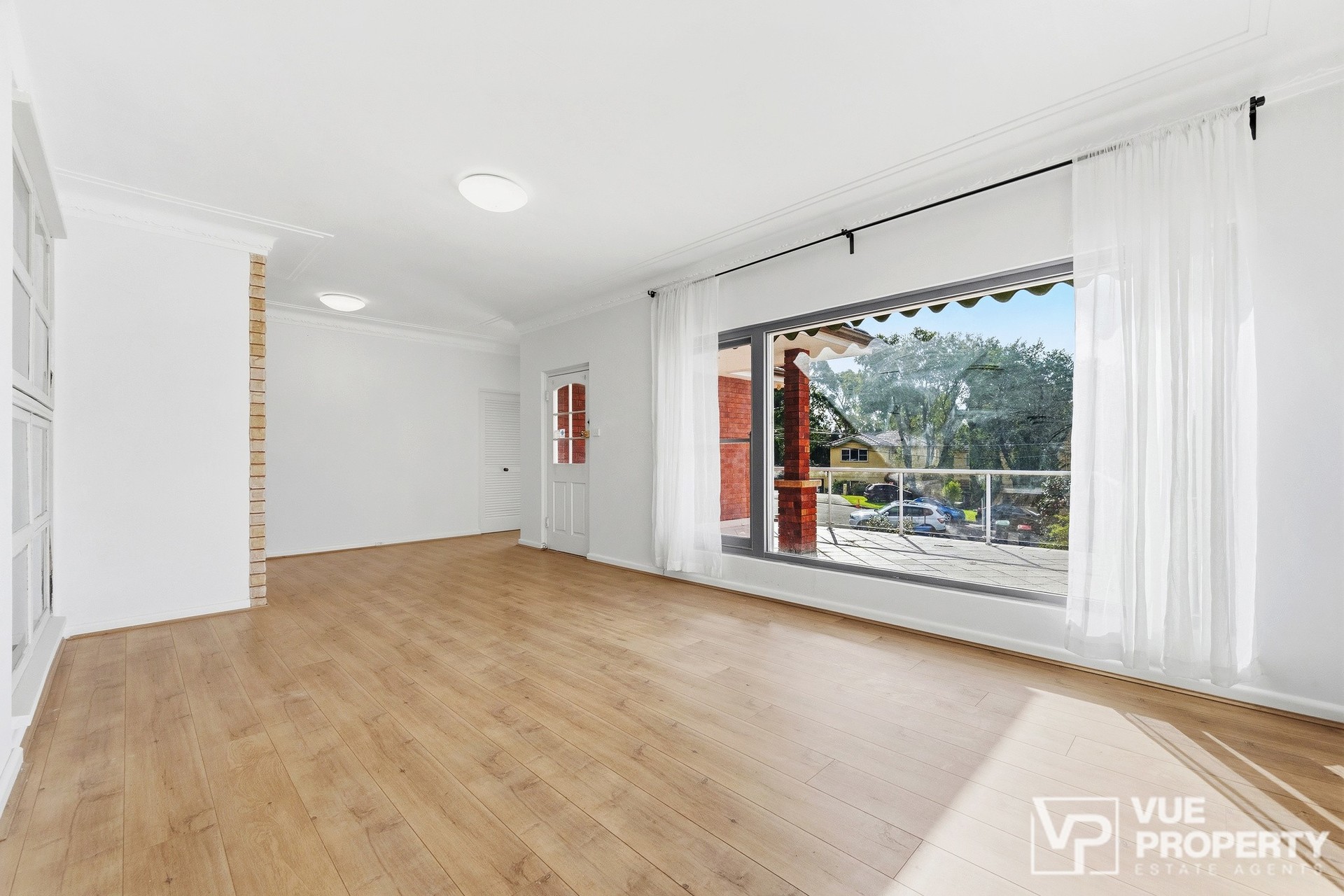 1P0285-Eastwood-2026-06-30-154812-1