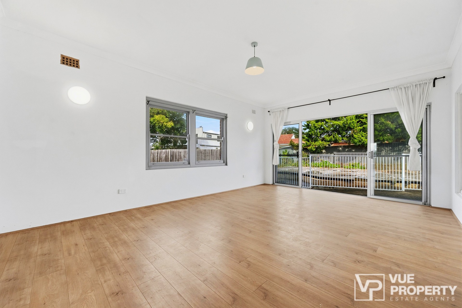1P0285-Eastwood-2026-06-30-154812-6