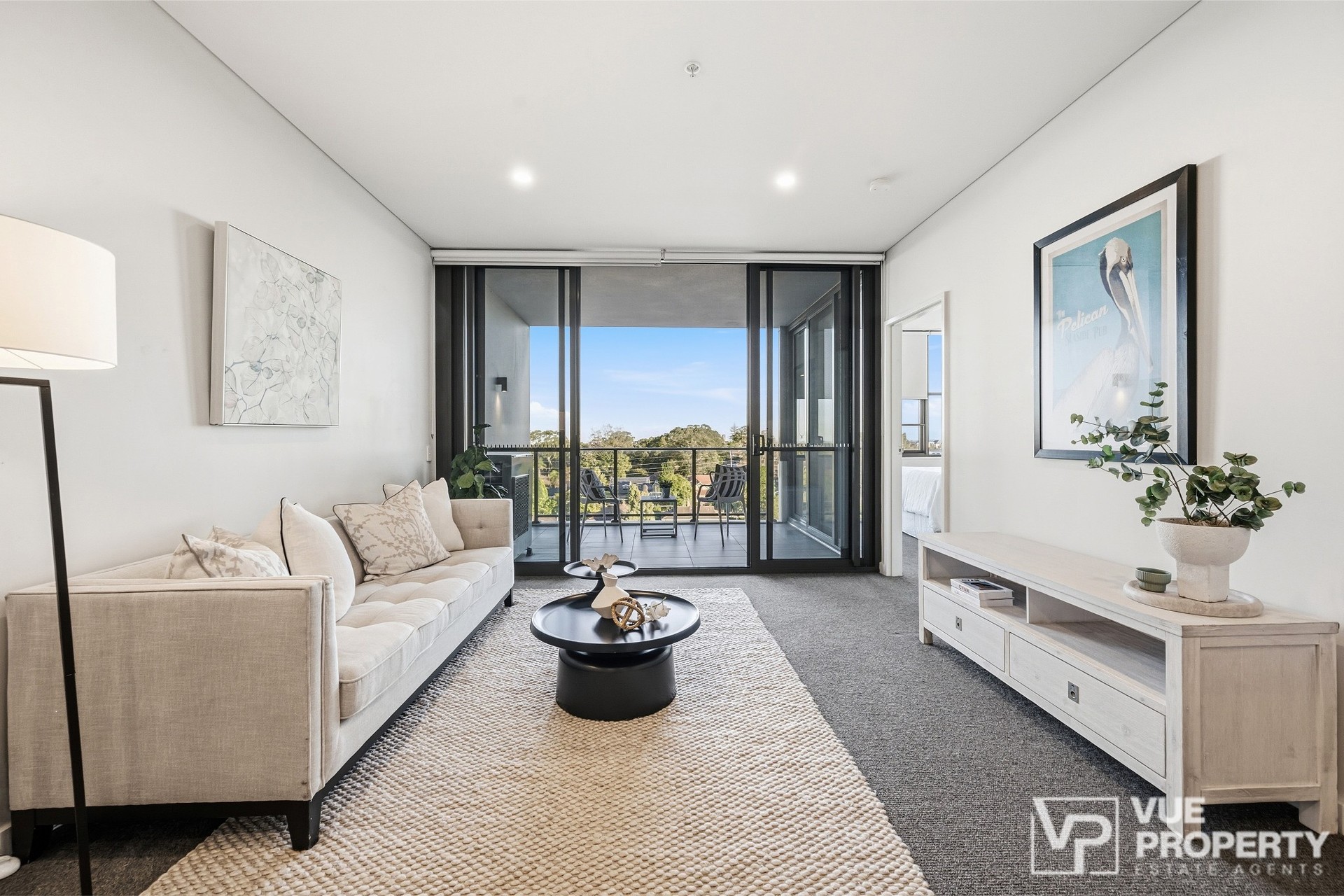1P0291-Eastwood-2026-06-02-120737-2