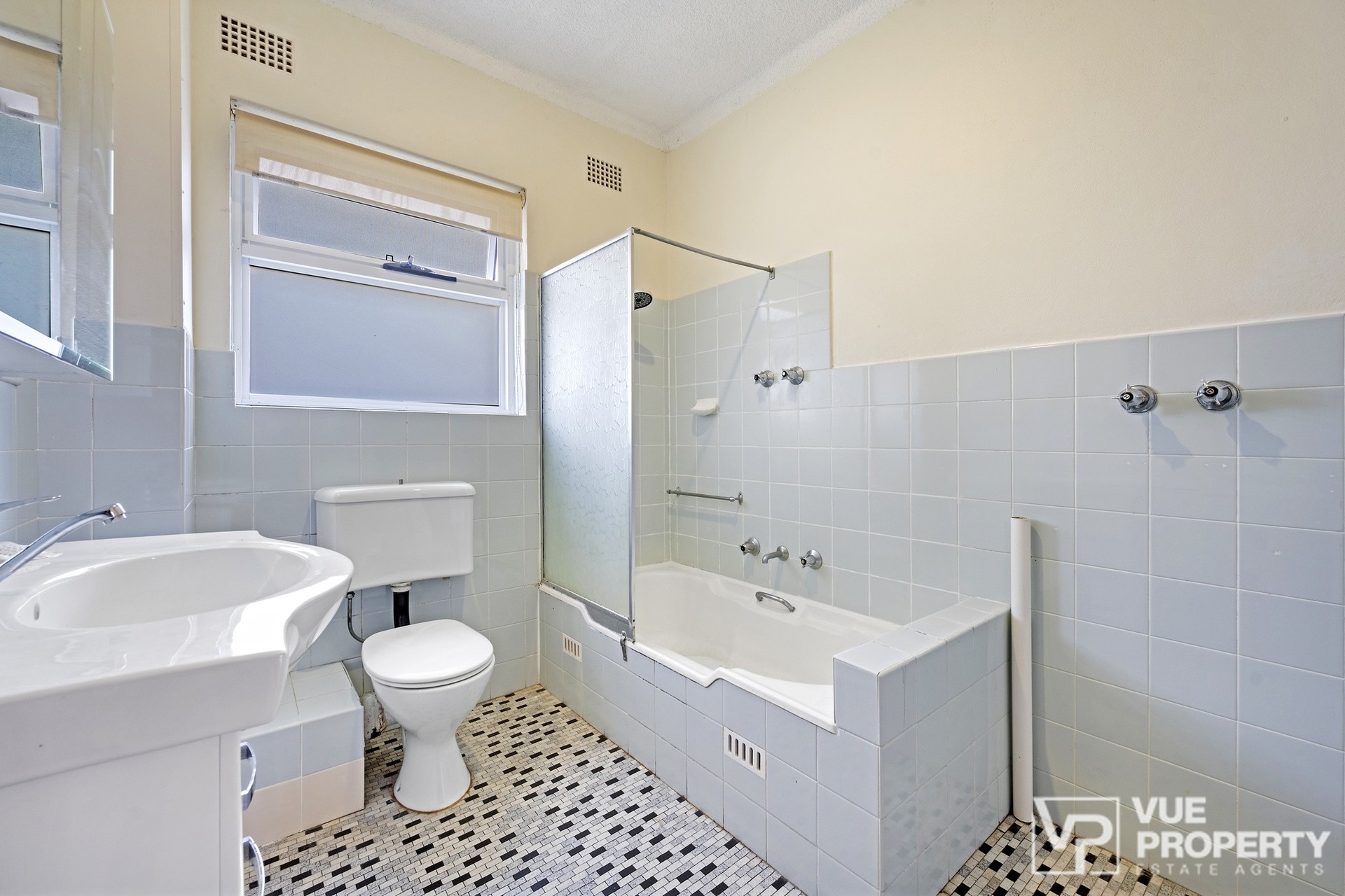 1P0348-Eastwood-2026-07-30-125827-6