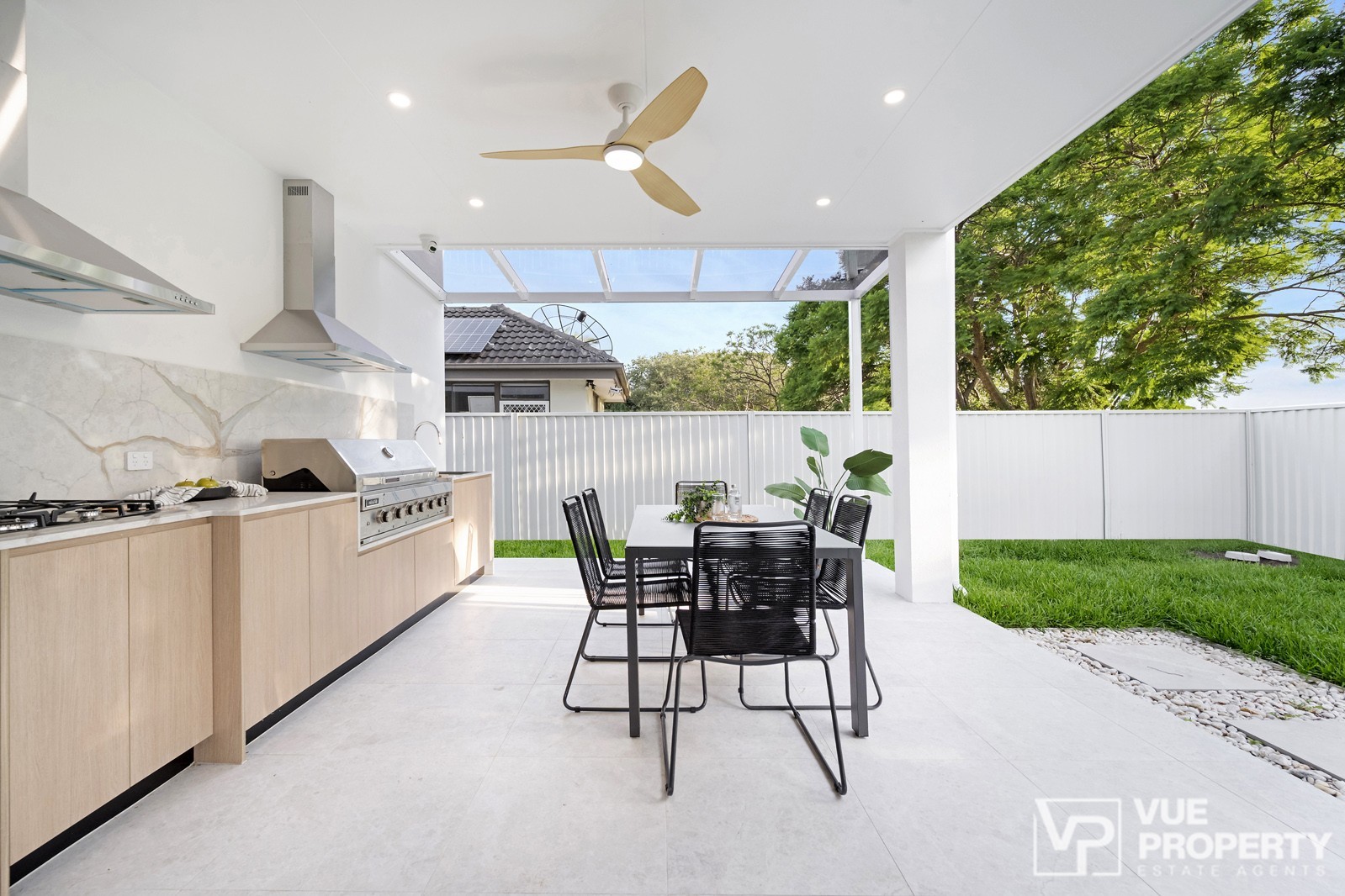 1P0171-Eastwood-2026-08-11-122916-26