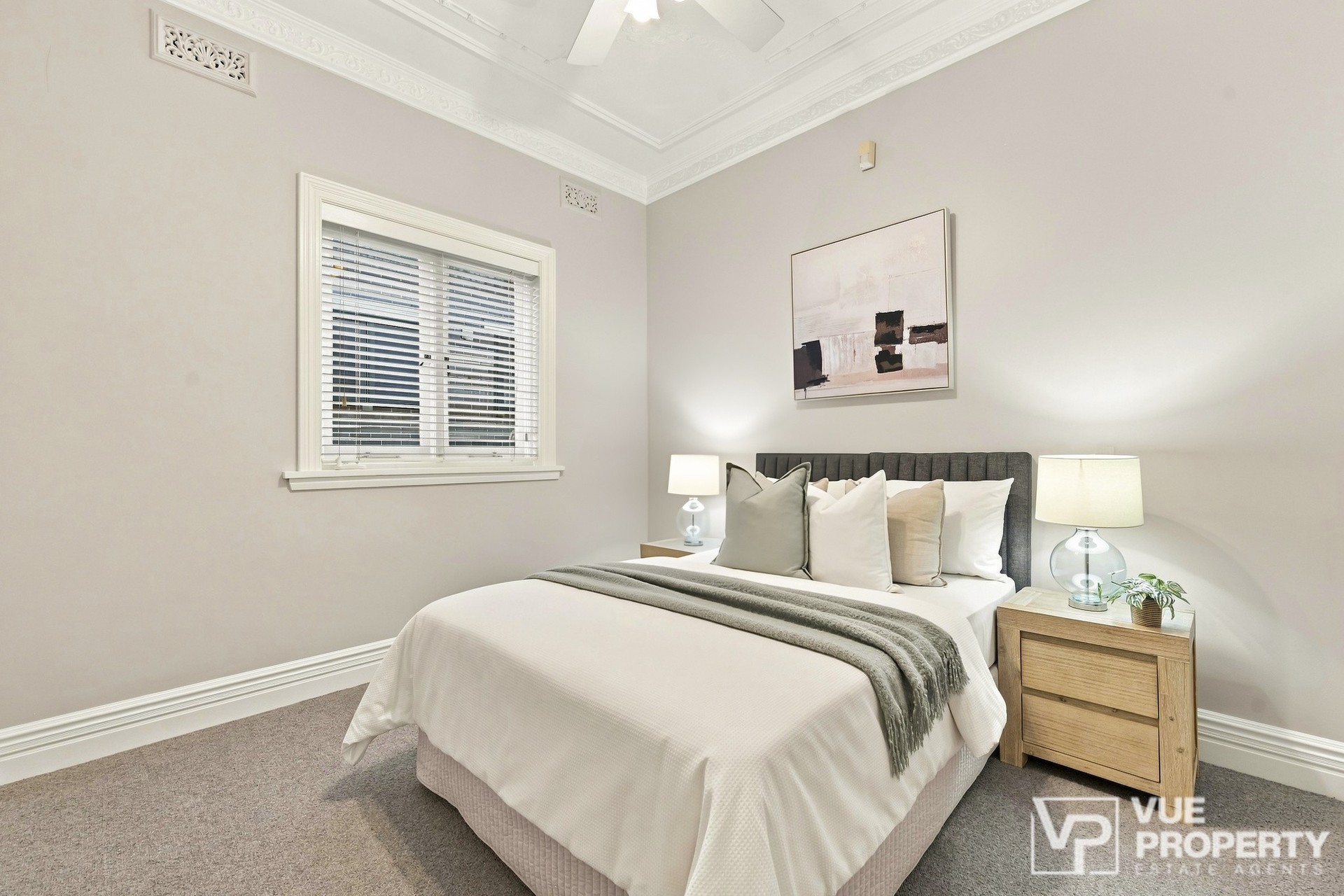 1P0365-Eastwood-2026-08-21-123036-14