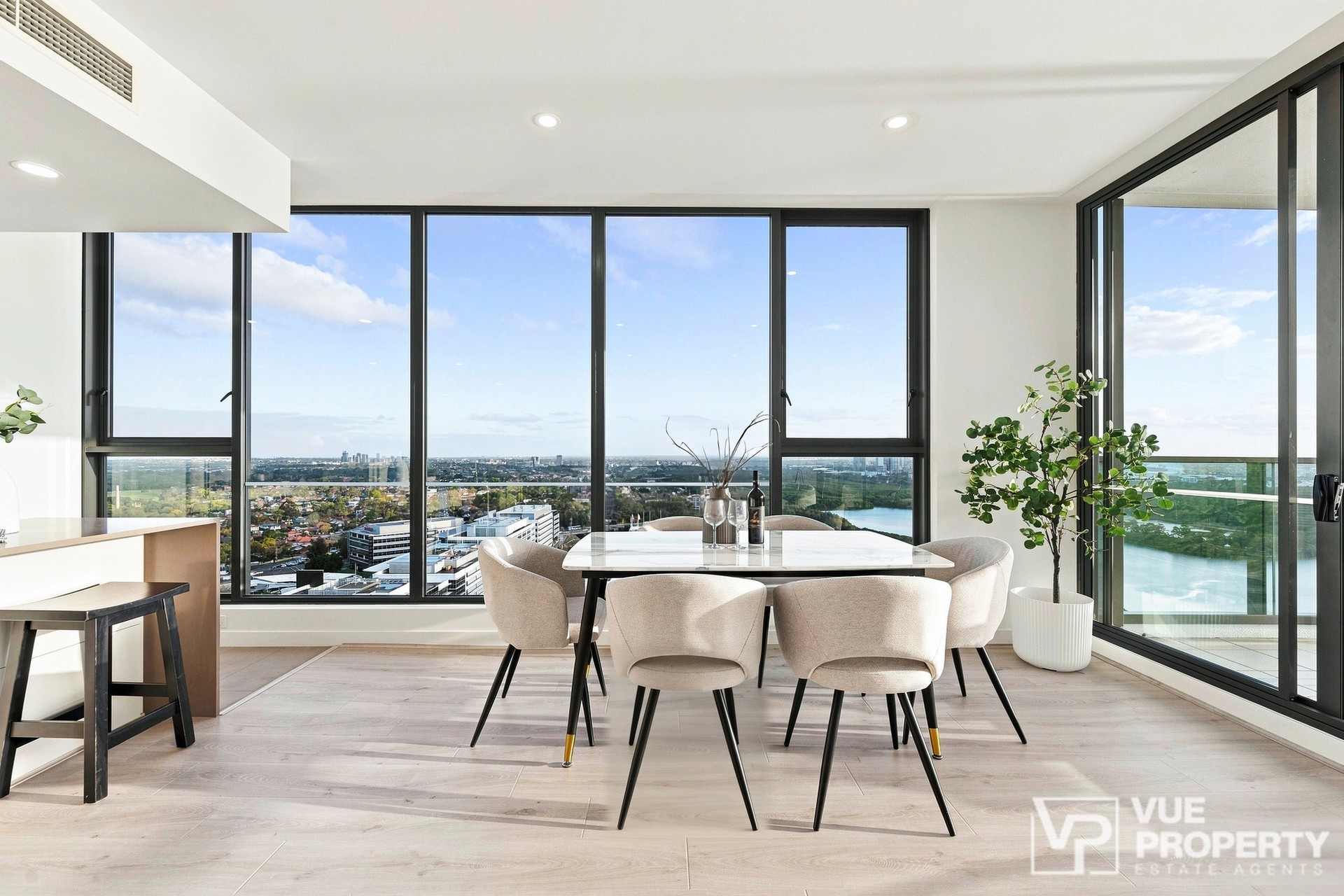 1P0377-Rhodes-2026-09-09-152654-5